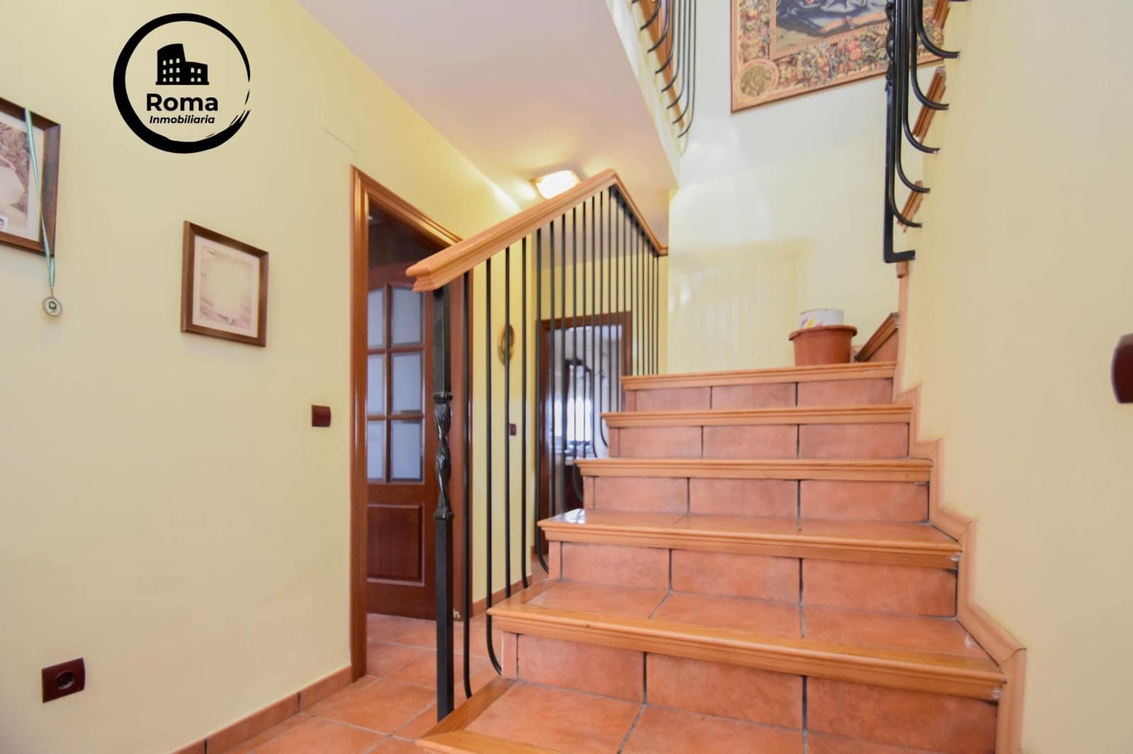 7 bedroom Villa for sale in Cullar Vega with pool garage - € 394,000 (Ref: 9398614)