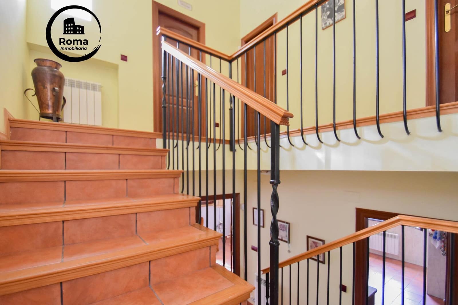 7 bedroom Villa for sale in Cullar Vega with pool garage - € 394,000 (Ref: 9398614)