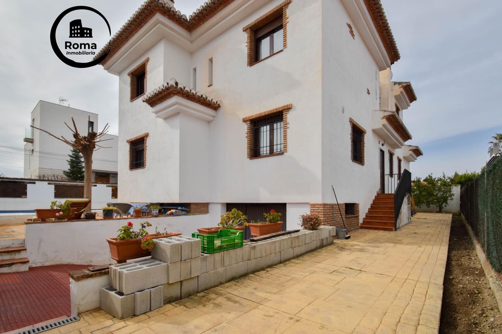 7 bedroom Villa for sale in Cullar Vega with pool garage - € 394,000 (Ref: 9398614)