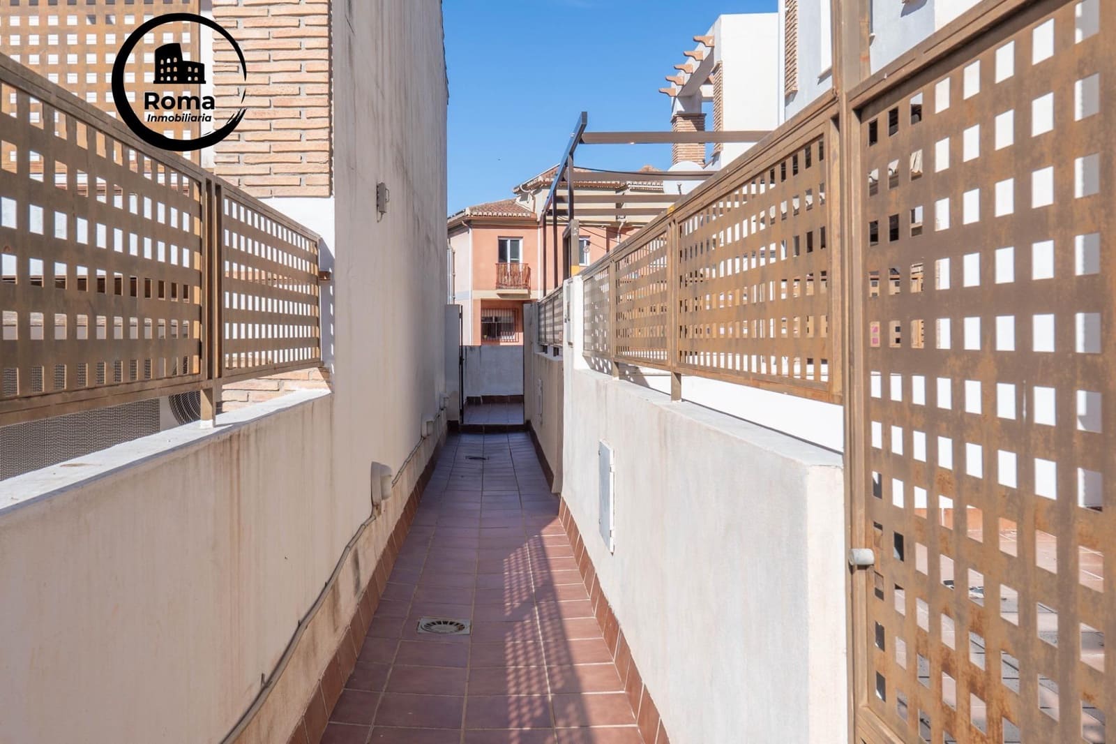 3 soveværelse Byhus til salg i Cenes de la Vega med swimmingpool garage - € 305.000 (Ref: 9401311)