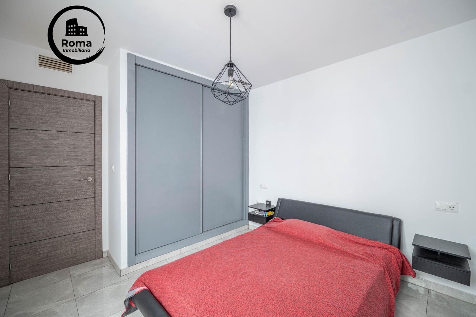 2 bedroom Flat for sale in Atarfe with pool garage - € 149,000 (Ref: 9403508)