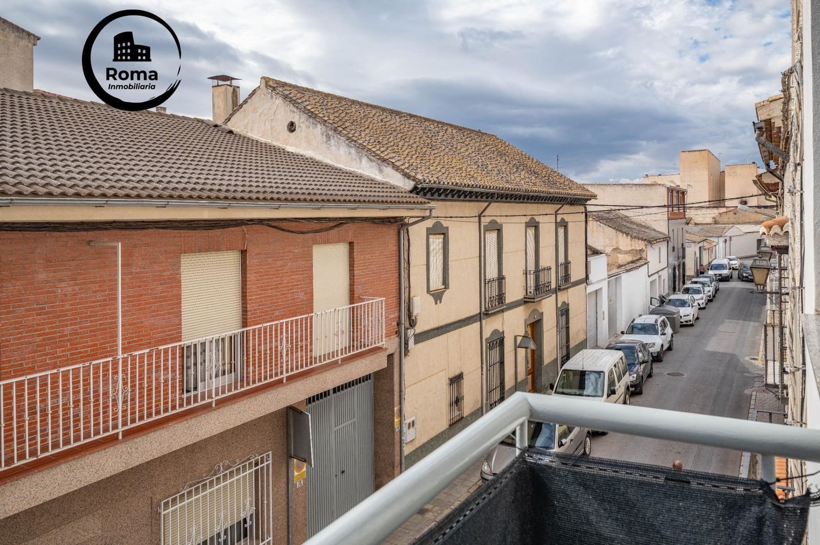 2 bedroom Flat for sale in Atarfe with pool garage - € 149,000 (Ref: 9403508)