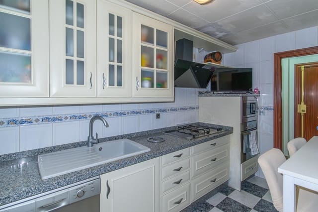 3 slaapkamer Flat te koop in Armilla - € 184.000 (Ref: 9411137)