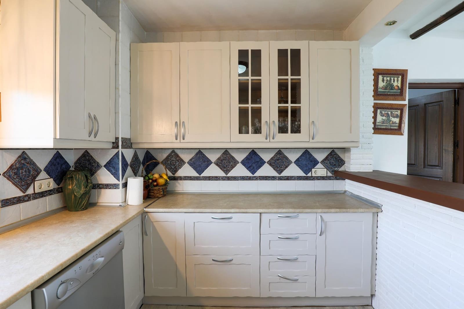 3 makuuhuone Maalaistalo myytävänä paikassa Albunuelas mukana 
autotalli - 339 000 € (Ref: 9411140)