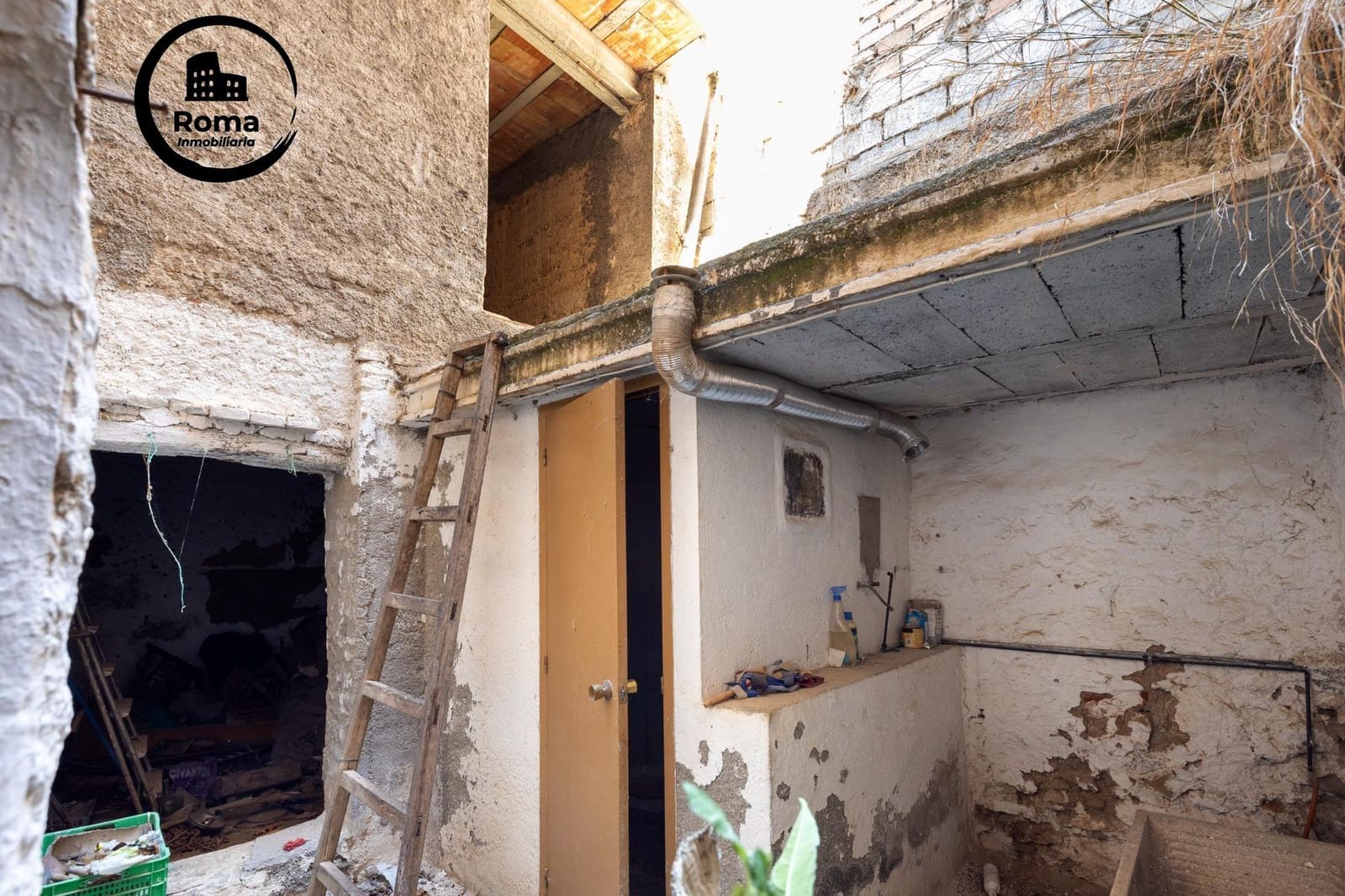 3 bedroom Townhouse for sale in Beznar - € 63,000 (Ref: 9411155)