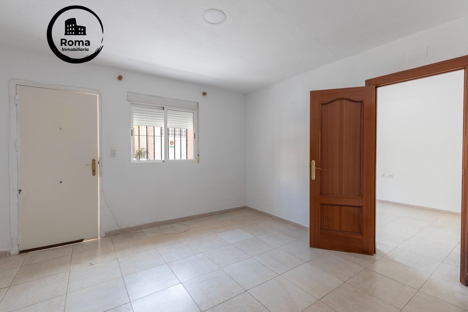 Komercyjne na sprzedaż w Maracena z garażem - 125 000 € (Ref: 9414243)