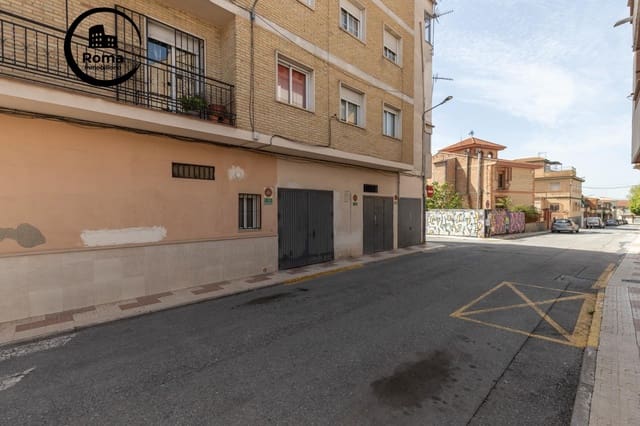 Commercial for sale in Maracena with garage - € 125,000 (Ref: 9414243)