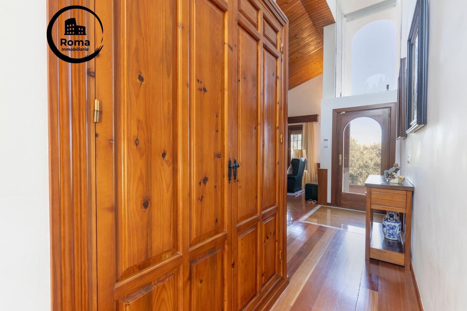 11 bedroom Villa for sale in Huetor Vega with garage - € 850,000 (Ref: 9414248)