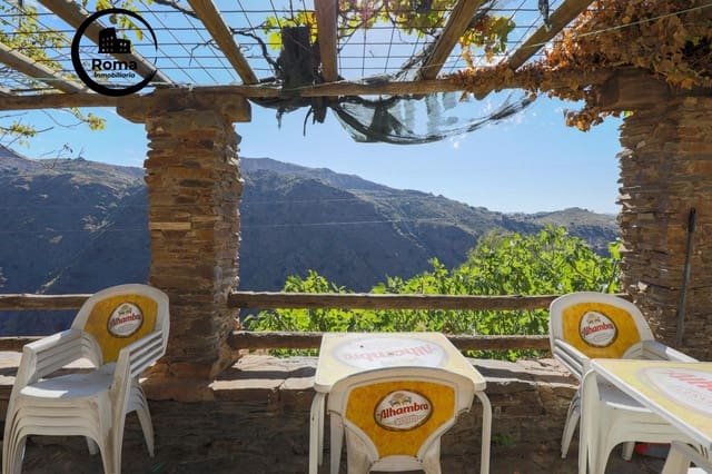 15 bedroom Villa for sale in Busquístar with garage - € 428,656 (Ref: 9423924)