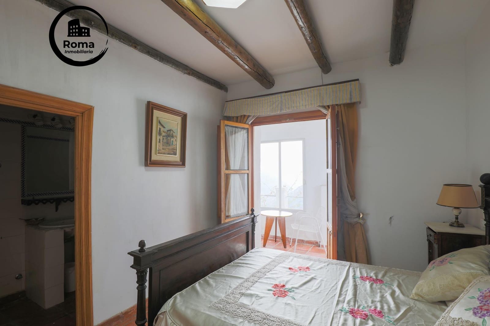 15 soverom Villa til salgs i Busquistar med garasje - € 428 656 (Ref: 9423924)