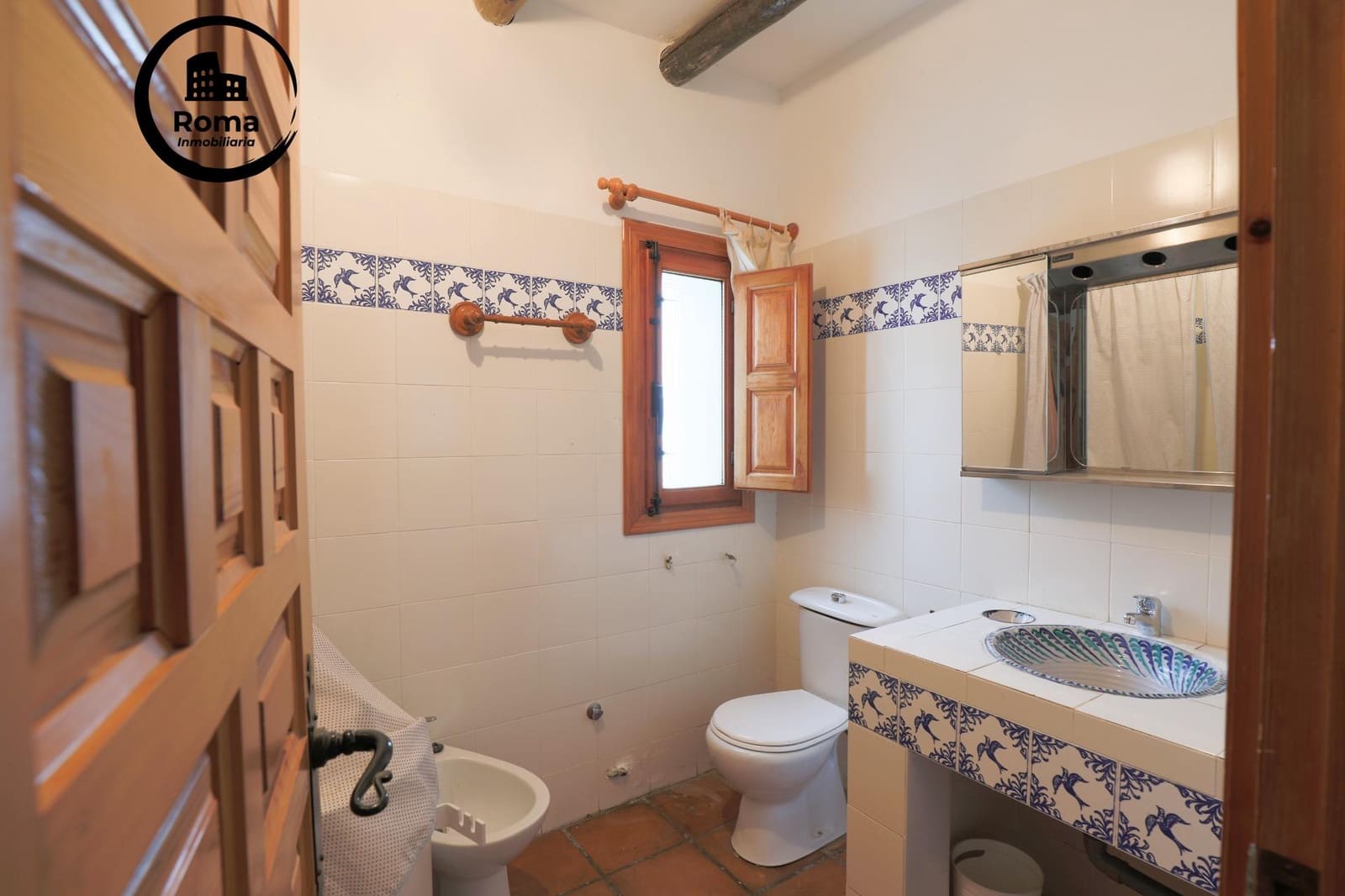 15 soverom Villa til salgs i Busquistar med garasje - € 428 656 (Ref: 9423924)