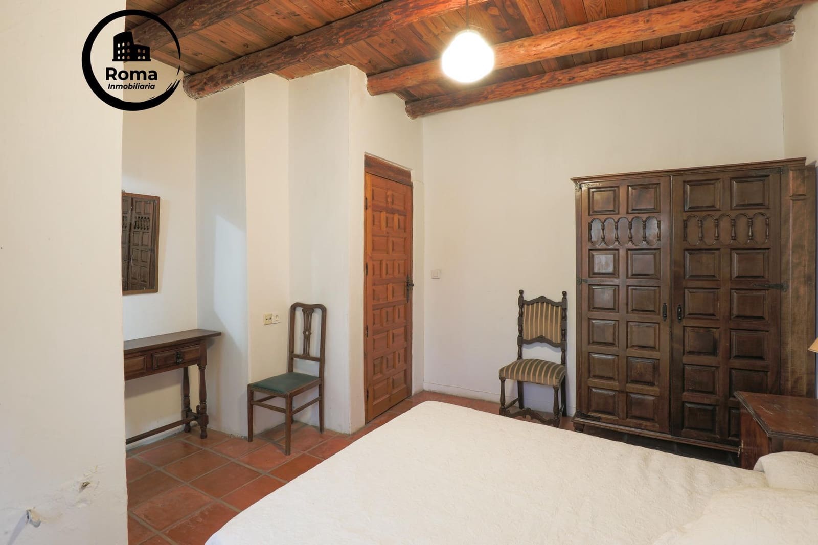 15 soverom Villa til salgs i Busquistar med garasje - € 428 656 (Ref: 9423924)