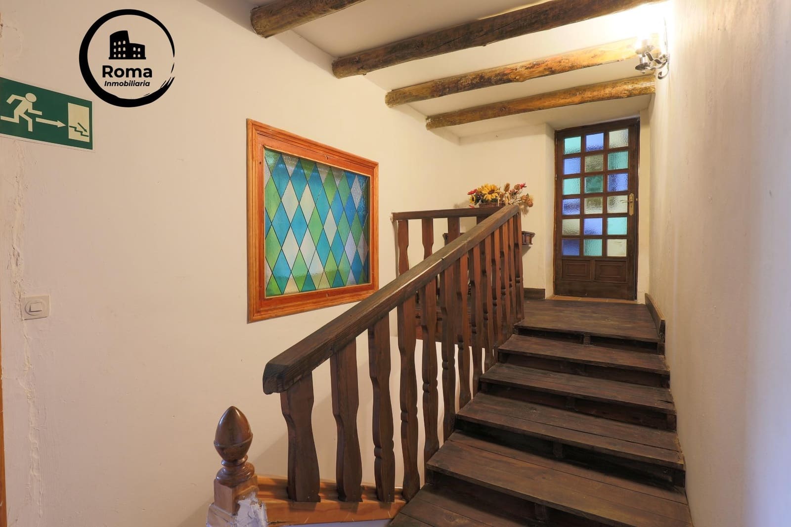 15 soverom Villa til salgs i Busquistar med garasje - € 428 656 (Ref: 9423927)