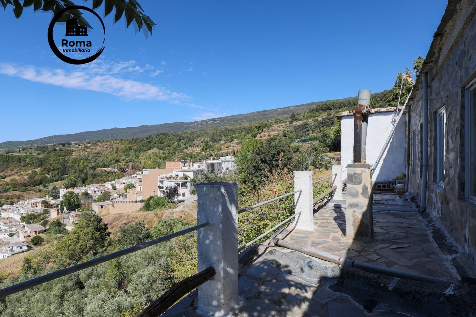 15 soverom Villa til salgs i Busquistar med garasje - € 428 656 (Ref: 9423927)