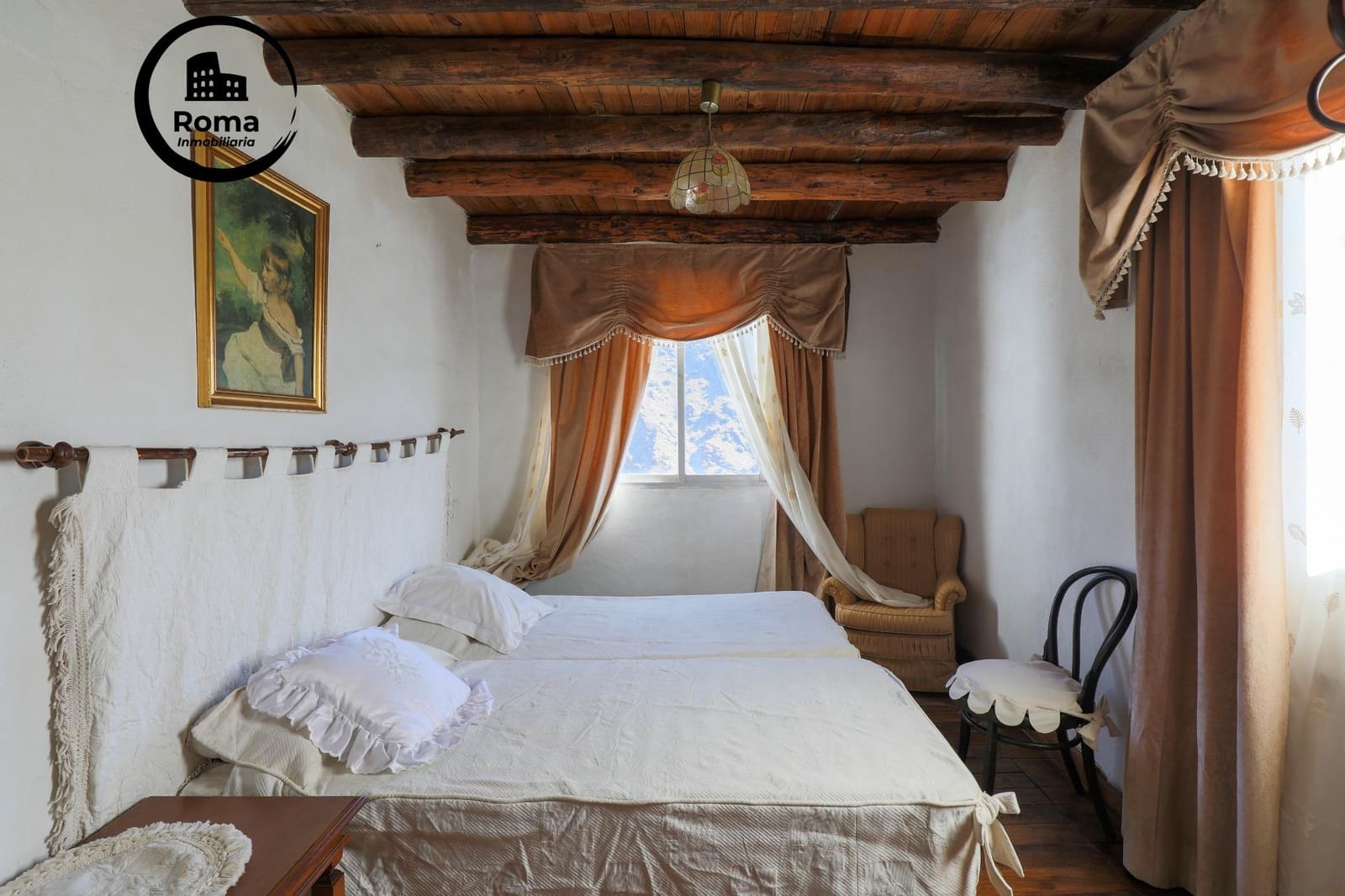 15 soverom Villa til salgs i Busquistar med garasje - € 428 656 (Ref: 9423927)