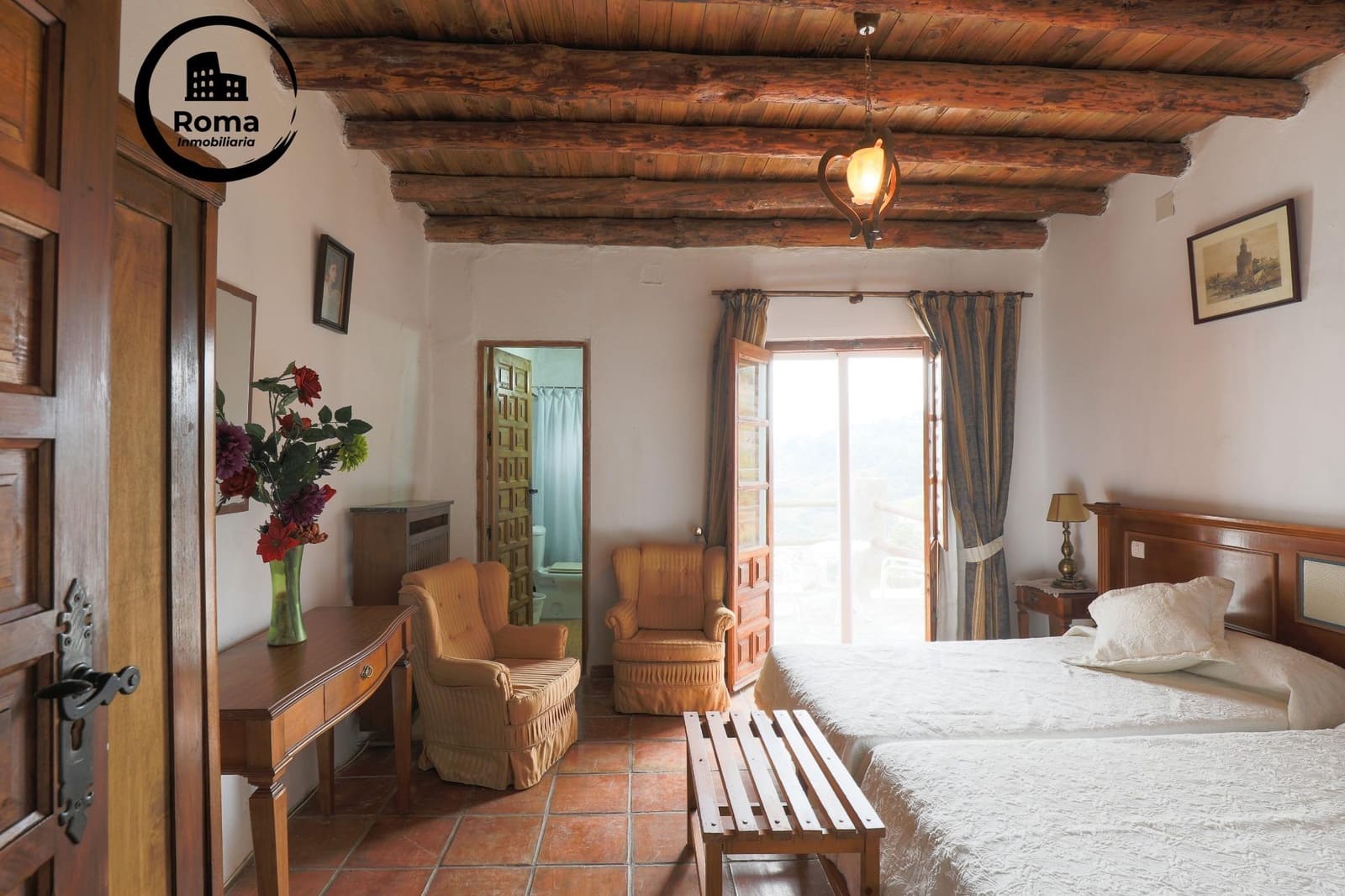 15 soverom Villa til salgs i Busquistar med garasje - € 428 656 (Ref: 9423927)