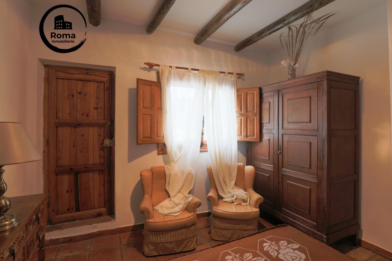 15 soverom Villa til salgs i Busquistar med garasje - € 428 656 (Ref: 9423927)