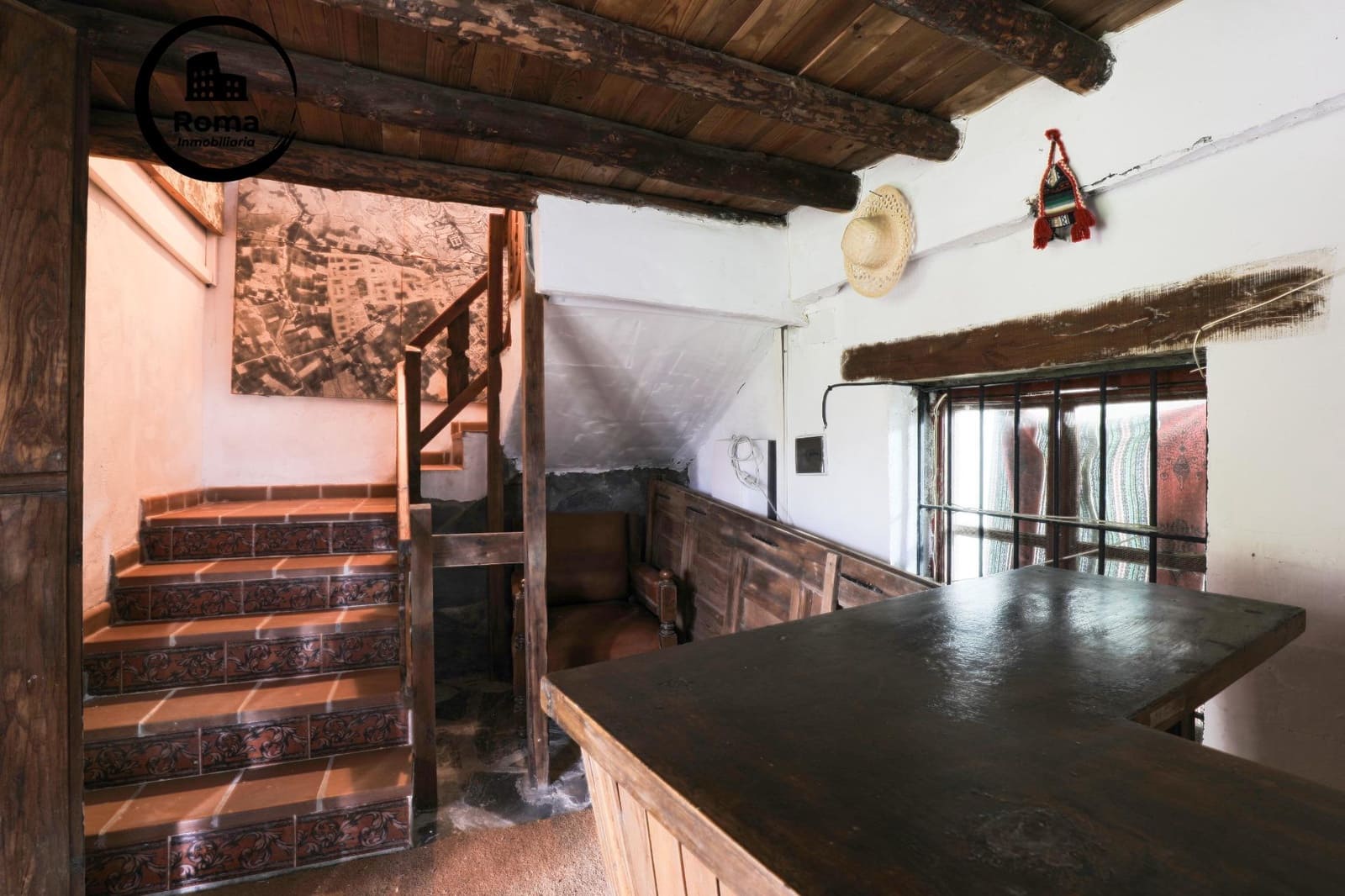 15 soverom Villa til salgs i Busquistar med garasje - € 428 656 (Ref: 9423927)