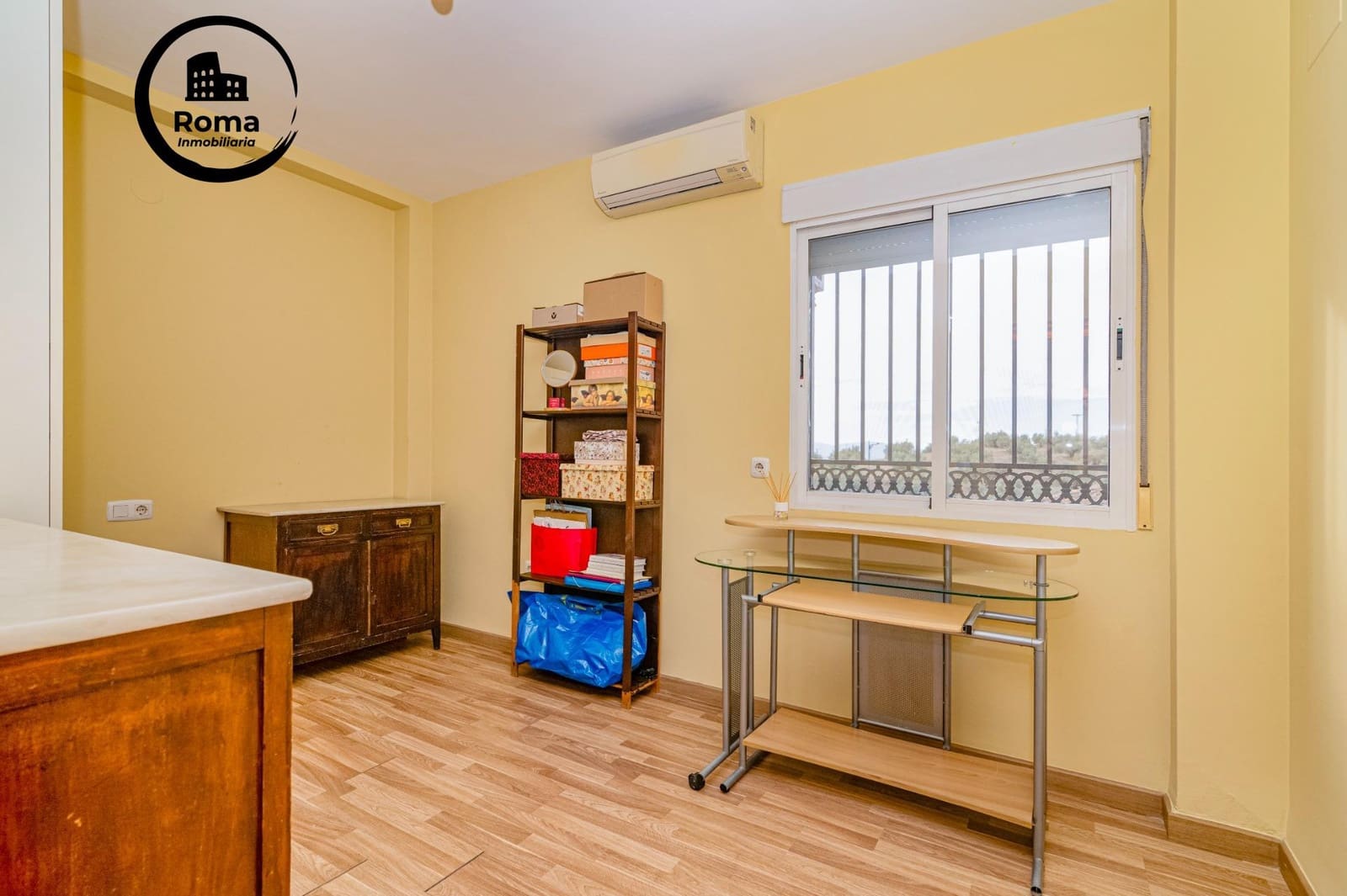 3 bedroom Terraced Villa for sale in Guevejar - € 173,000 (Ref: 9427355)