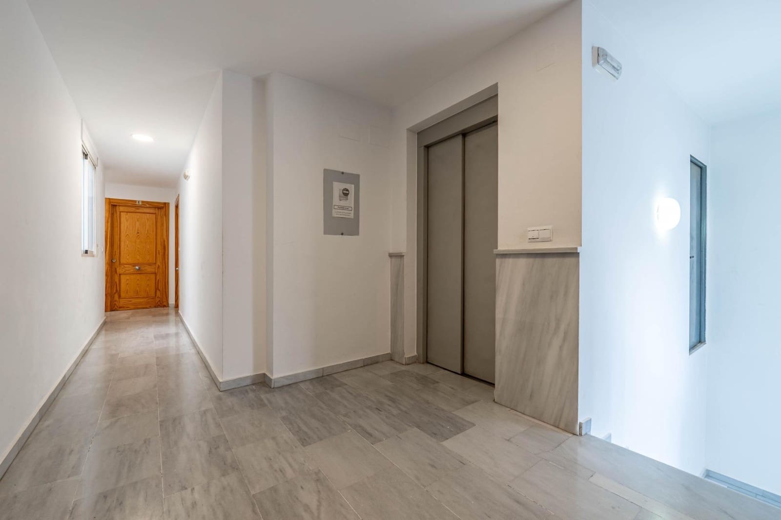 2 soveværelse Penthouse til salg i Las Gabias - € 130.000 (Ref: 9427359)