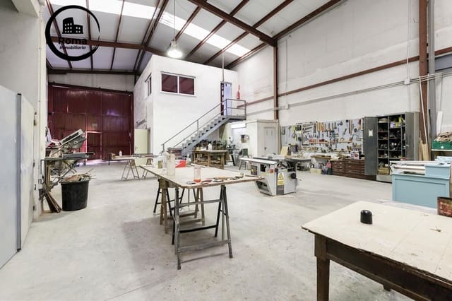 Business for sale in Cijuela - € 236,000 (Ref: 9427360)