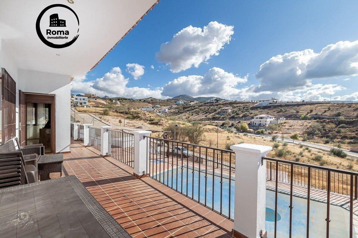 3 bedroom Villa for sale in La Zubia with pool garage - € 320,000 (Ref: 9427366)