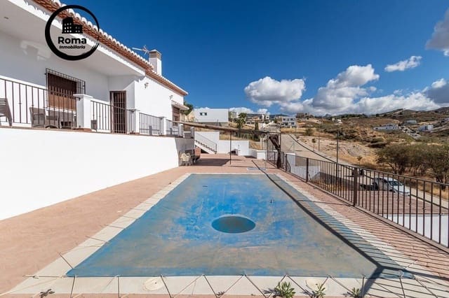 3 sovrum Villa till salu i La Zubia med pool garage - 320 000 € (Ref: 9427366)
