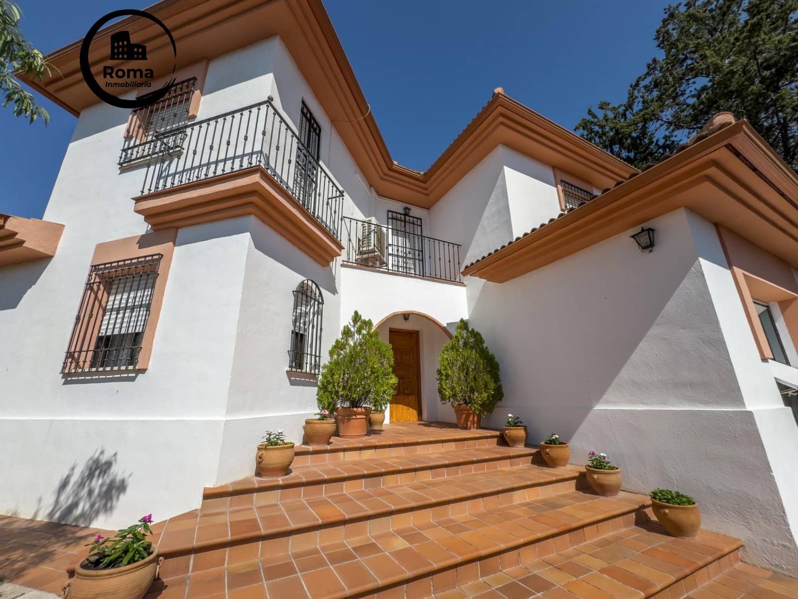 3 bedroom Villa for sale in Albolote with pool garage - € 285,000 (Ref: 9427369)