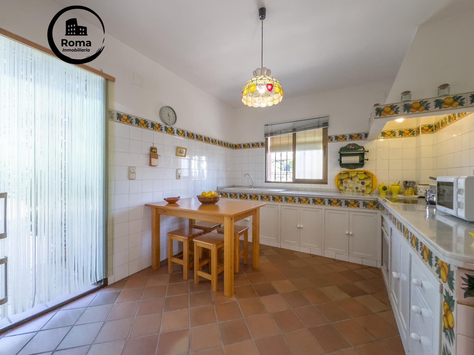 3 bedroom Villa for sale in Albolote with pool garage - € 285,000 (Ref: 9427369)