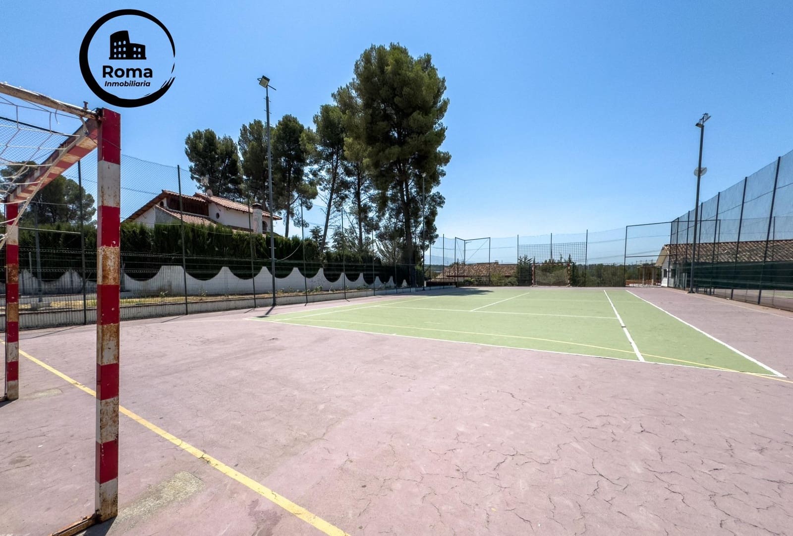 3 bedroom Villa for sale in Albolote with pool garage - € 285,000 (Ref: 9427369)