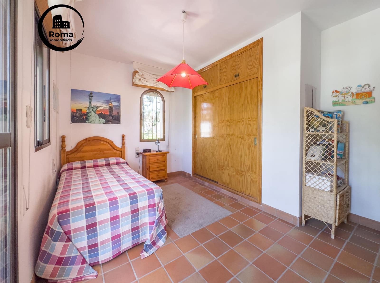 3 bedroom Villa for sale in Albolote with pool garage - € 285,000 (Ref: 9427369)