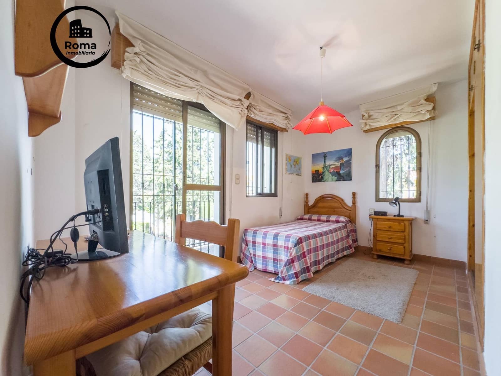 3 bedroom Villa for sale in Albolote with pool garage - € 285,000 (Ref: 9427369)