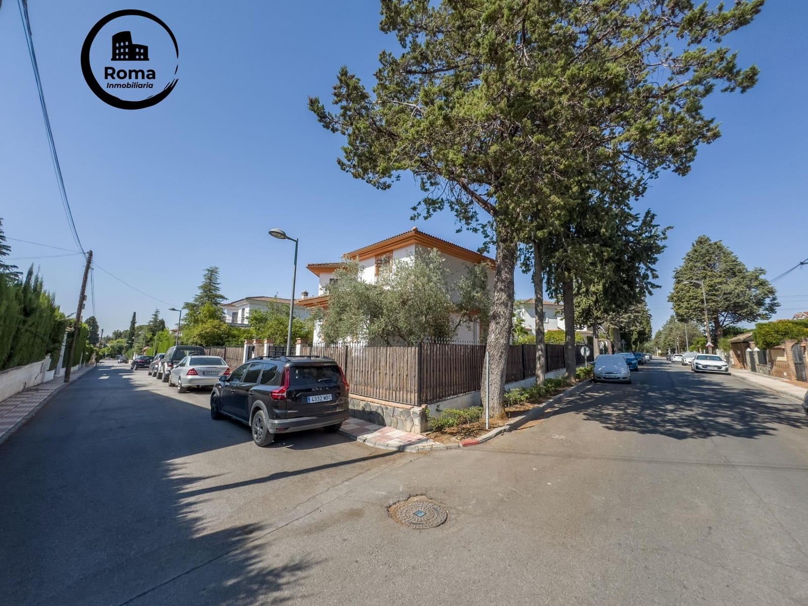 3 bedroom Villa for sale in Albolote with pool garage - € 285,000 (Ref: 9427369)