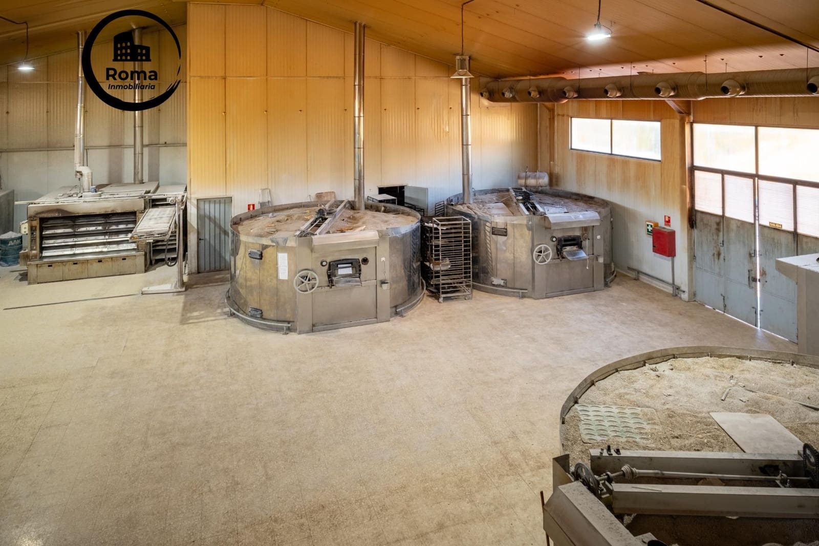 Business for sale in Alfacar with garage - € 1,150,000 (Ref: 9427372)