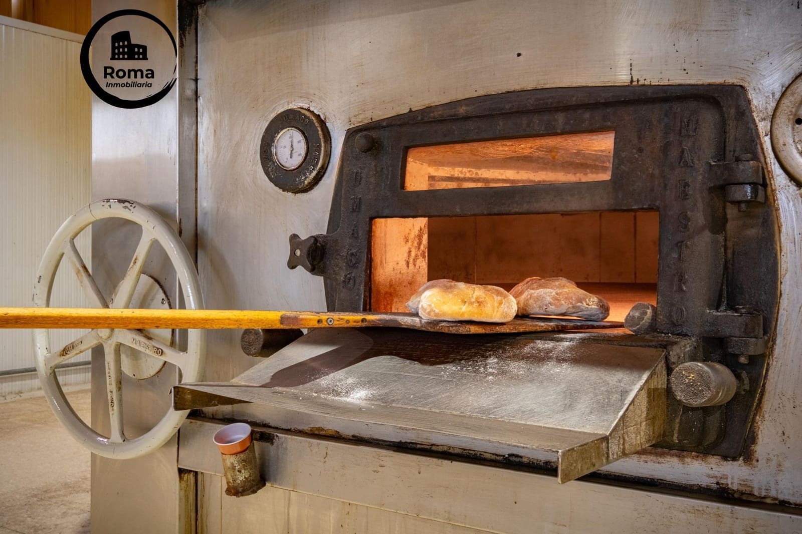 Business for sale in Alfacar with garage - € 1,150,000 (Ref: 9427372)