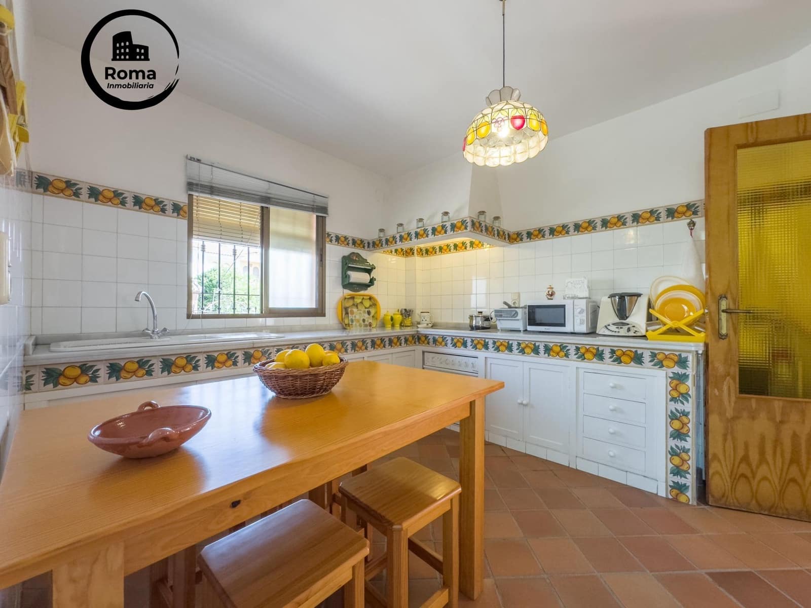 3 bedroom Villa for sale in Albolote with pool garage - € 285,000 (Ref: 9427373)