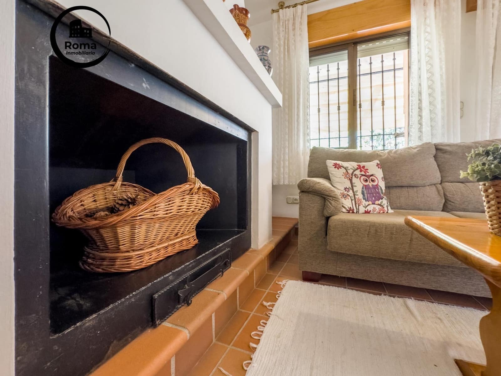 3 bedroom Villa for sale in Albolote with pool garage - € 285,000 (Ref: 9427373)