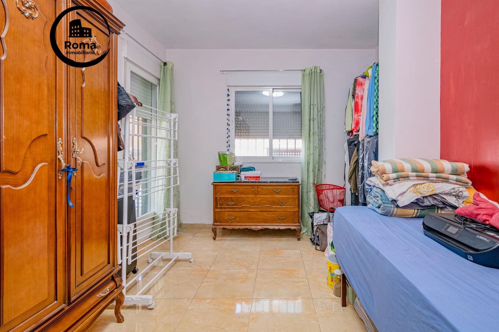 2 bedroom Flat for sale in Las Gabias with garage - € 156,000 (Ref: 9427376)