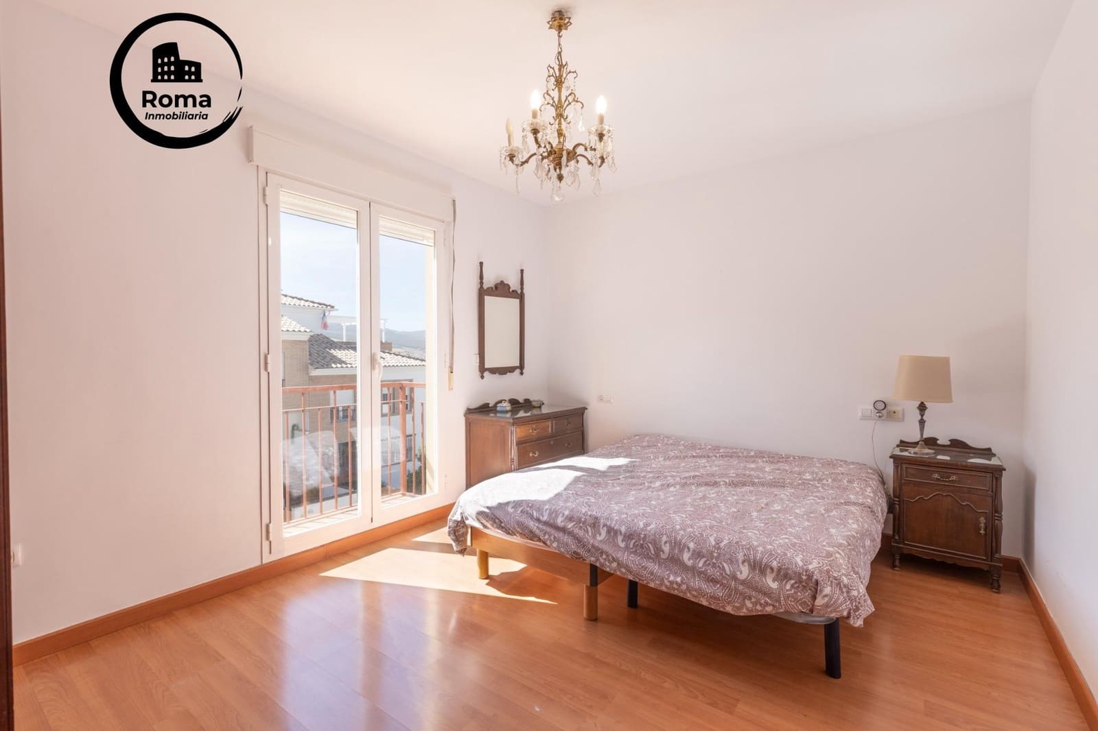 5 slaapkamer Halfvrijstaande villa te koop in Huetor Vega met garage - € 340.000 (Ref: 9427386)