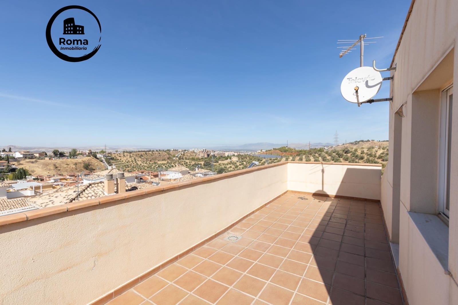 5 slaapkamer Halfvrijstaande villa te koop in Huetor Vega met garage - € 340.000 (Ref: 9427386)