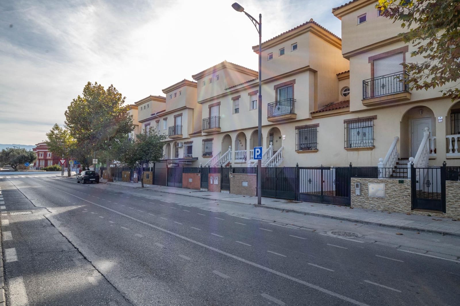 4 soveværelse Rækkehus til salg i Cullar Vega med garage - € 245.000 (Ref: 9431594)