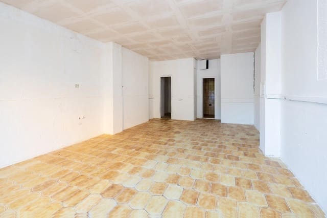 Commercial for sale in Granada city - € 95,000 (Ref: 9431605)