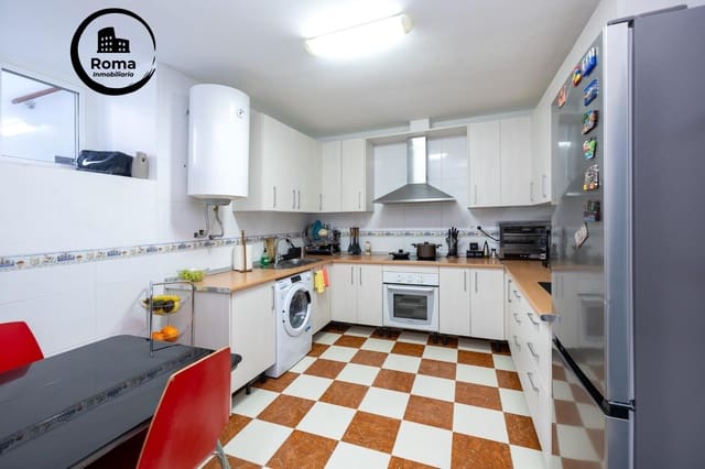 3 slaapkamer Rijtjeshuis te koop in Albolote - € 175.000 (Ref: 9431609)