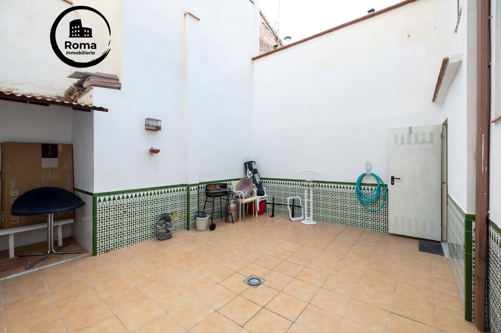3 slaapkamer Rijtjeshuis te koop in Albolote - € 175.000 (Ref: 9431609)
