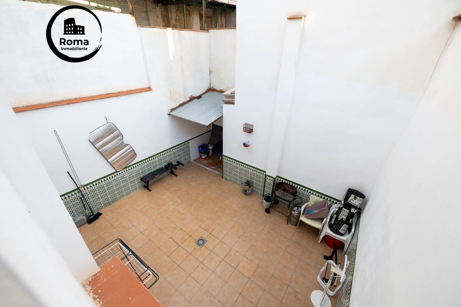 3 slaapkamer Rijtjeshuis te koop in Albolote - € 175.000 (Ref: 9431609)