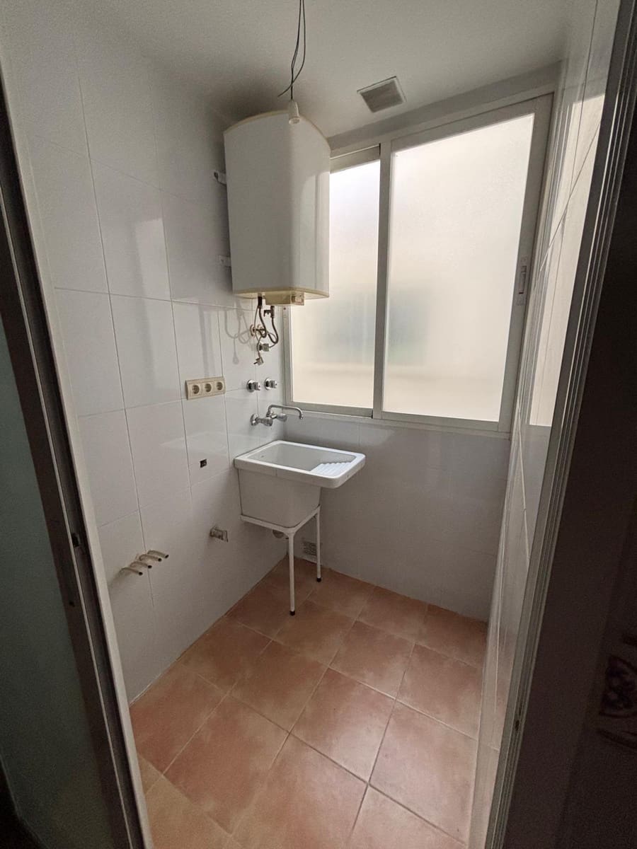 3 soveværelse Lejlighed til salg i Maracena - € 175.000 (Ref: 9431610)