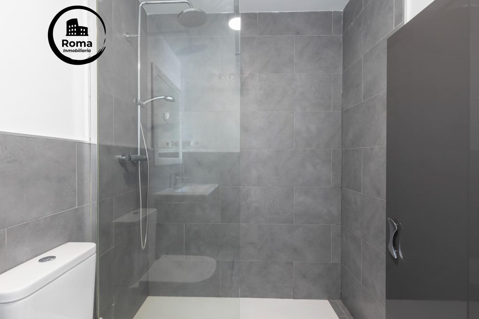 2 bedroom Apartment for sale in Churriana de la Vega with pool garage - € 200,000 (Ref: 9431909)