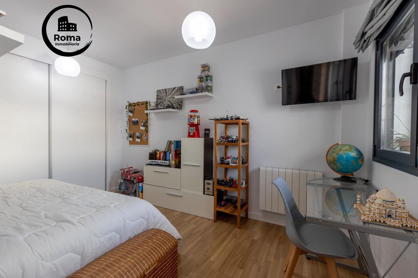 2 bedroom Apartment for sale in Churriana de la Vega with pool garage - € 200,000 (Ref: 9431909)