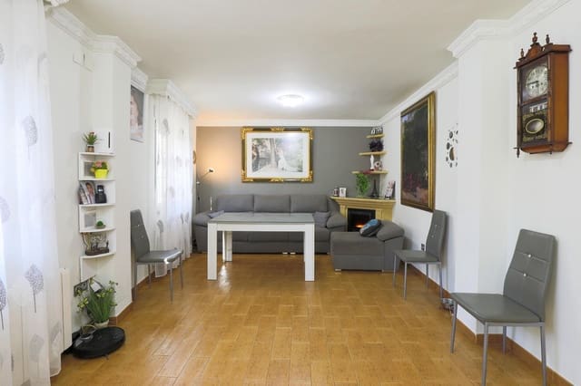 4 soveværelse Byhus til salg i Monachil med garage - € 376.000 (Ref: 9431911)