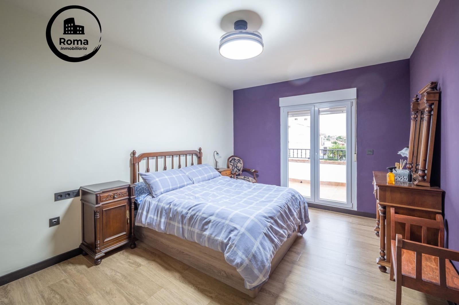 6 bedroom Villa for sale in Otura with pool garage - € 445,000 (Ref: 9435134)